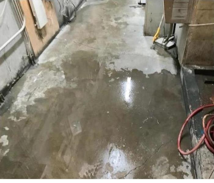 Wet floor 